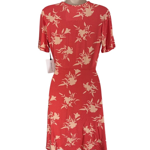41 Hawthorn Red Floral Dress - Picture 4 of 4